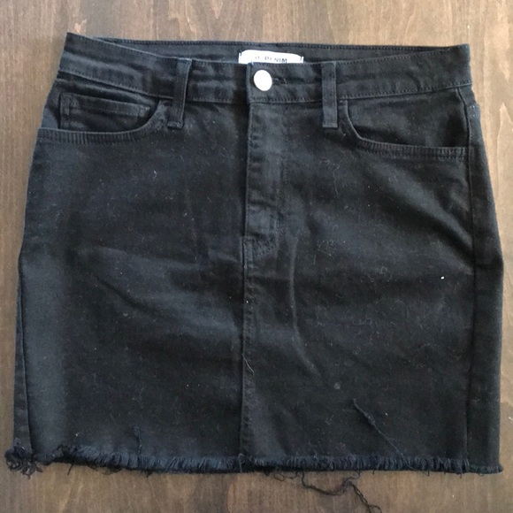Black denim skirt - Picture 1 of 1